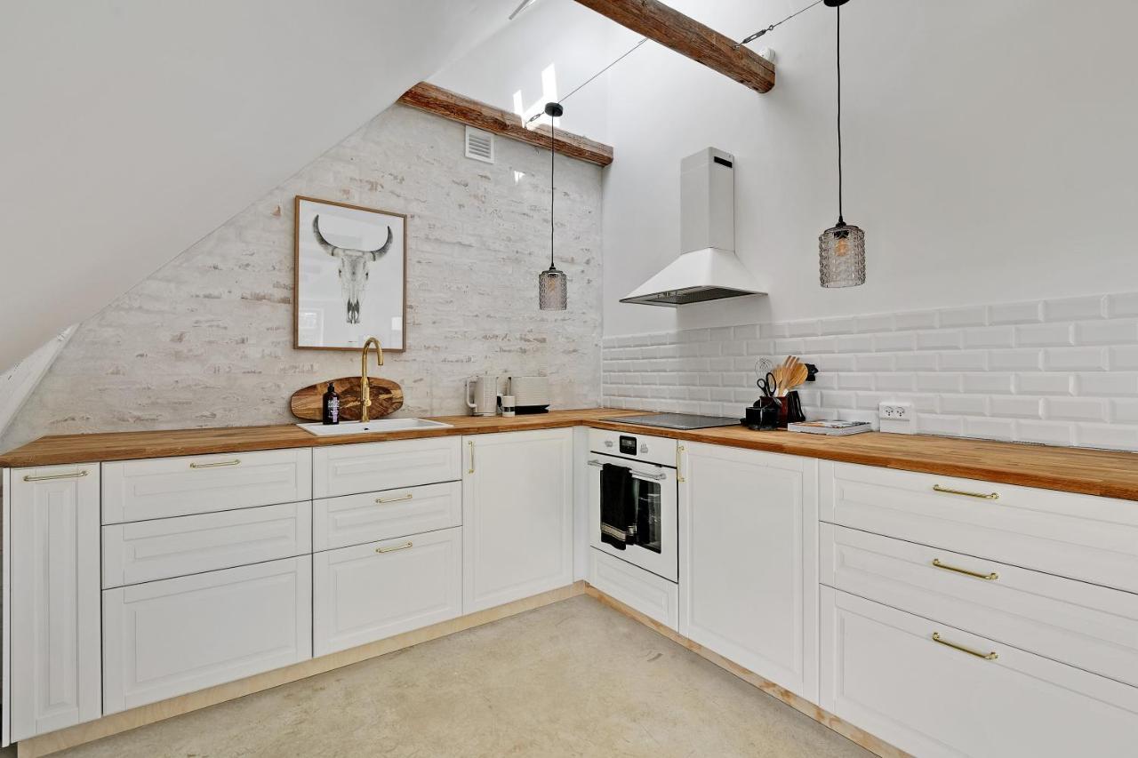 Sunny 1St Floor Apartment Tisvildeleje Exterior photo